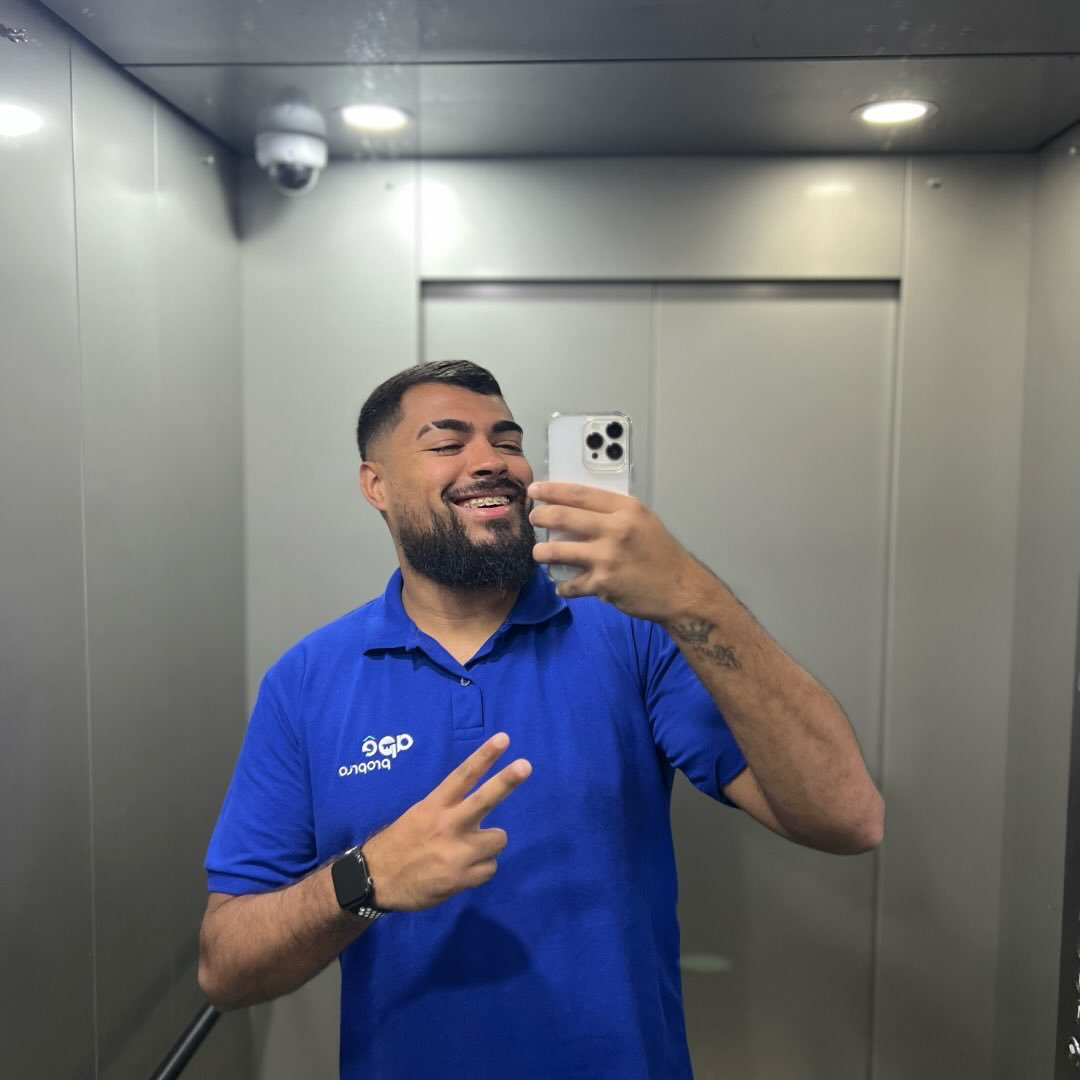 Gustavo Barbuy — Corretor de Imóveis